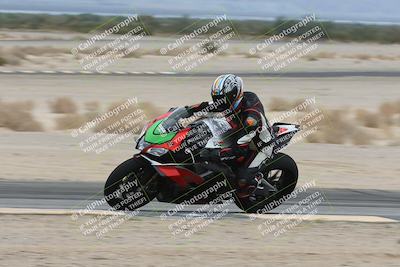 media/Nov-15-2025-Race Pace (Sat) [[8de605a2d8]]/Non Verified Riders (1st 20 Minutes)/Turn 9 Inside (10am)/